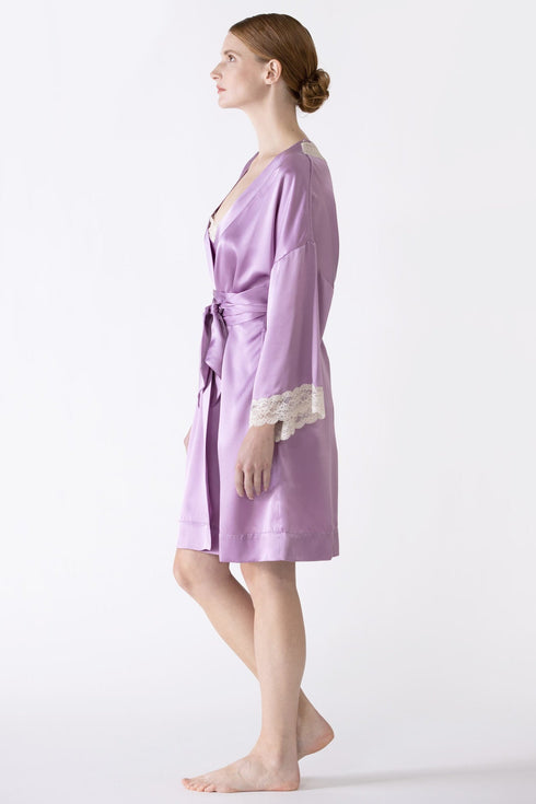 Nk Imode Gardenia Lace Trim Short Silk Kimono